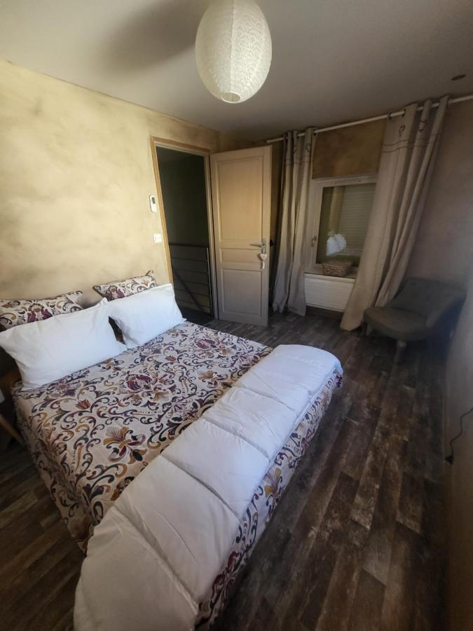 Agreable Maison De Ville A Villefranche Sur Saone Екстер'єр фото